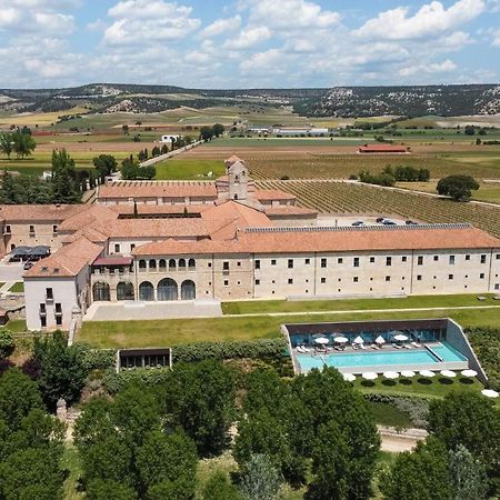 Castilla Termal Monasterio De Valbuena Valbuena De Duero Εξωτερικό φωτογραφία Aerial view of the hotel